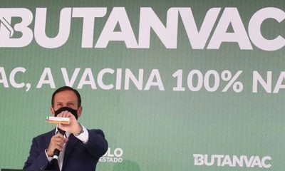 El Instituto Butantán, una institución pública brasileña, ha desarrollado su propia vacuna, la Butanvac. Foto: Joao Doria / Twitter