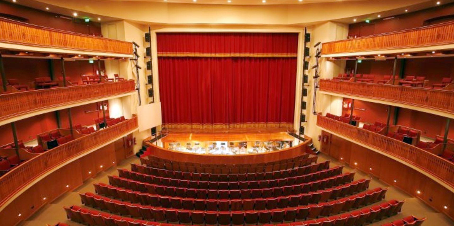 Teatro Municipal "Ignacio A. Pane"