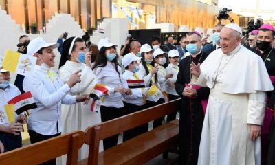 En su homilía de la Santa Misa celebrada en la Catedral caldea de San José de Bagdad el Papa Francisco dio gracias por los fieles que viven allí. Foto: Vatican news / Twitter