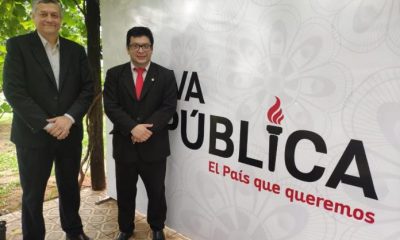 El precandidato a la intendencia y concejalía, Roberto Salinas y Fabián Chamorro, respectivamente.