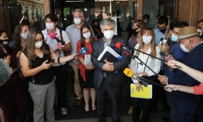 Las autoridades conversaron con la prensa tras el desarrollo de la reunión. Foto: Hacienda