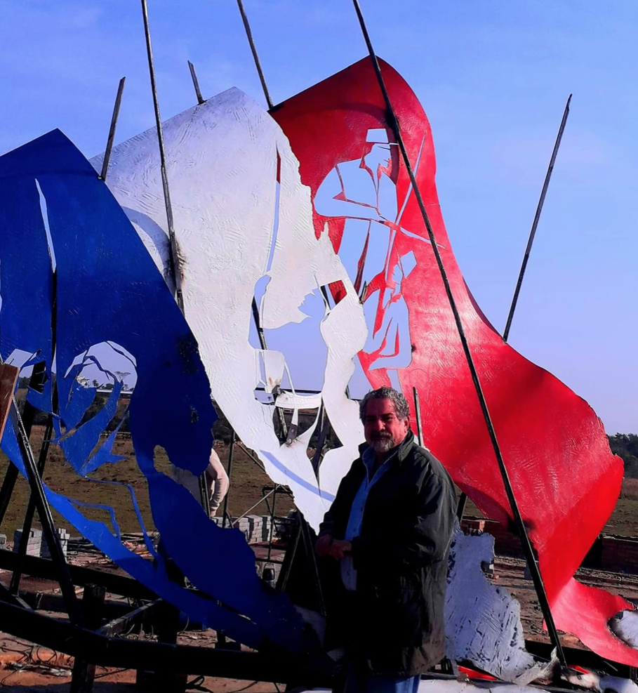 Sebastián Guggiari Banks. Monumento a los niños mártires de Acosta Ñu. Cortesía