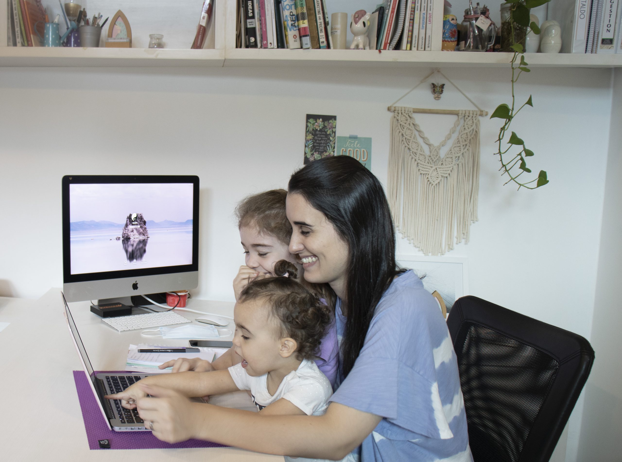 Sandra Cataldo una mujer profesional que es madre de familia y de marcas. Foto: Gentileza.