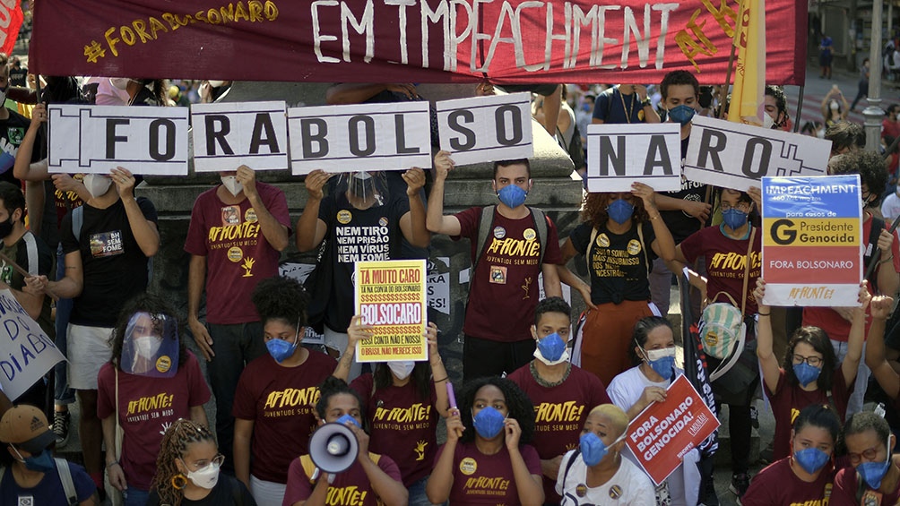 Las protestas para pedir el "Fora Bolsonaro" sorprendieron por su tamaño en todo el país. Foto: Télam.