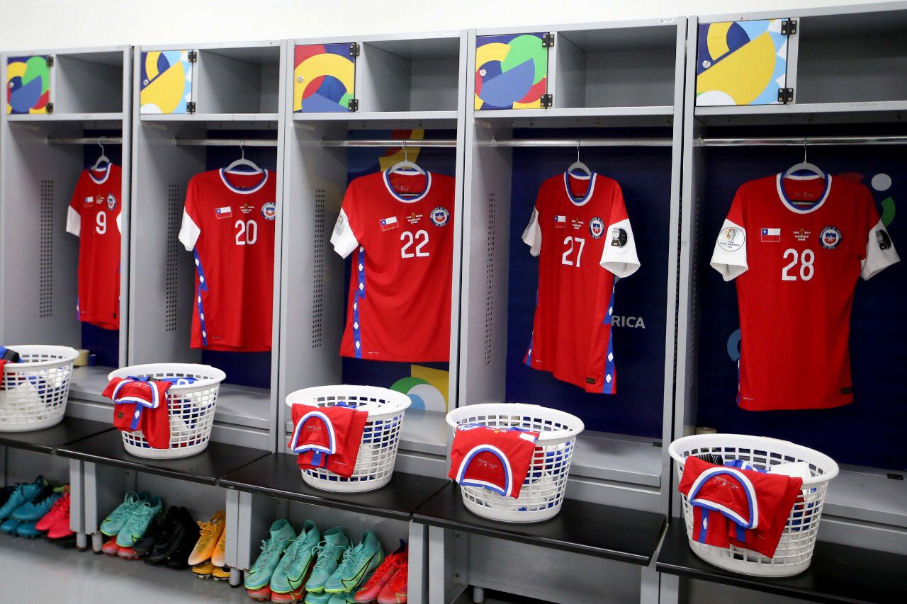 De momento, ya se busca un nuevo patrocinador para la camiseta de Chile. Foto: La Tercera.