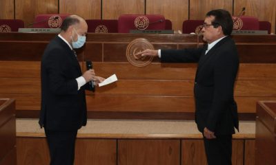 Pedro Santa Cruz, toma juramento. (Foto Senado)