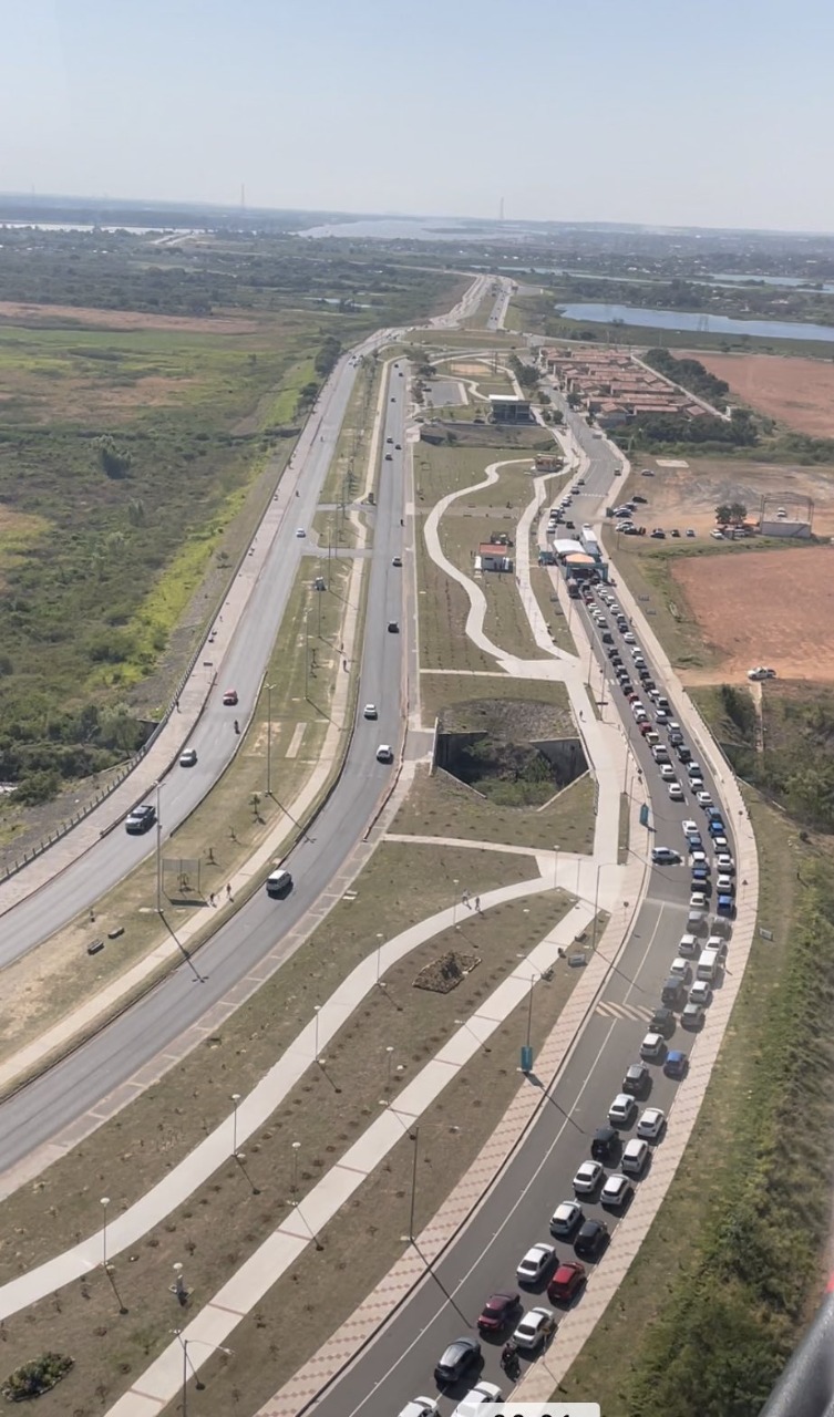 El día lunes más de 70 mil personas recibieron su primera dosis de vacuna anticovid. Foto: Gentileza.