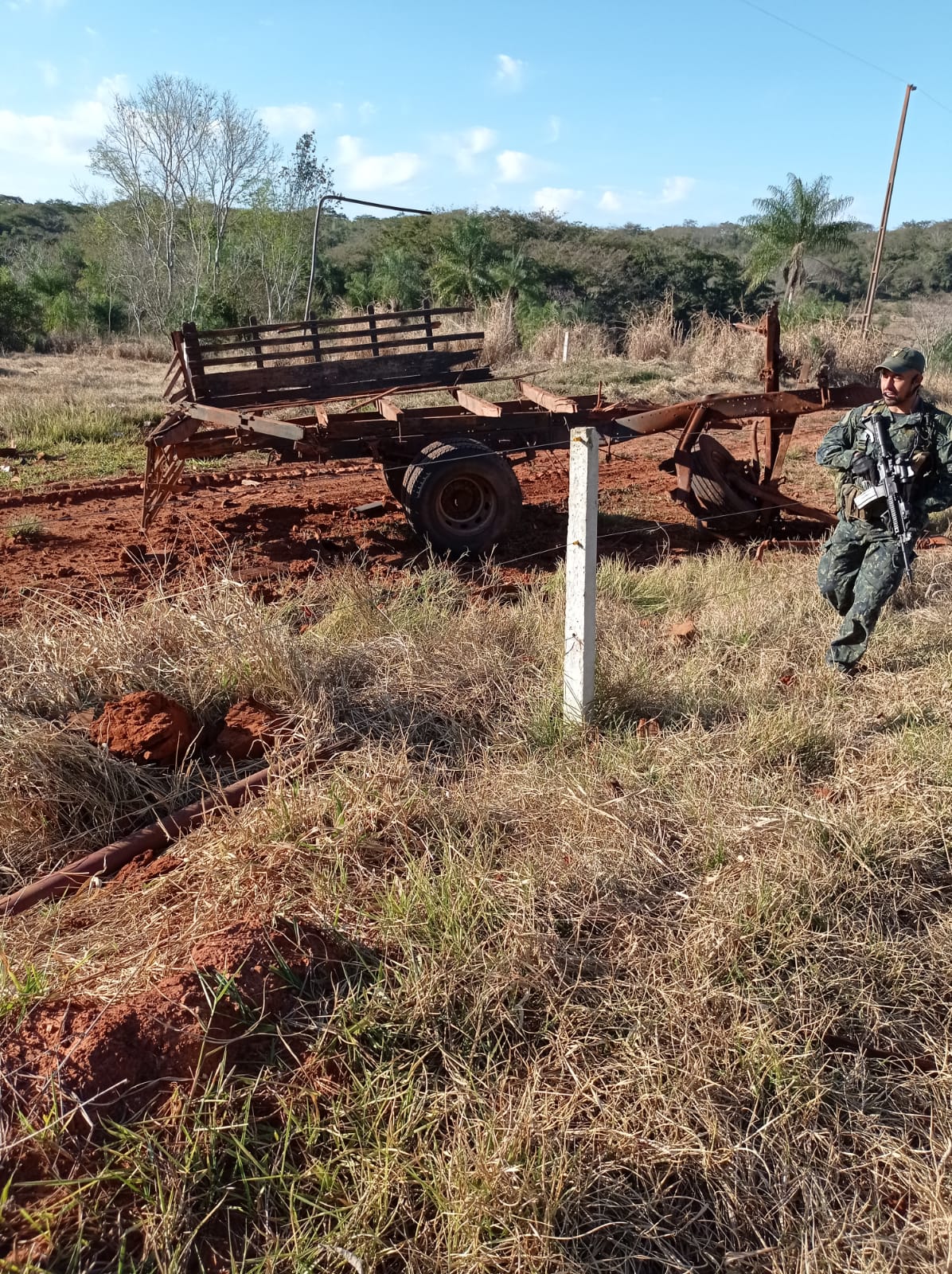 Militares en la zona donde ocurrió el ataque. Foto: Gentileza.