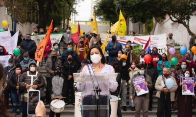 Johanna Ortega, presentación de programas políticos. (Foto Prensa Alianza Asunción para Todos).).