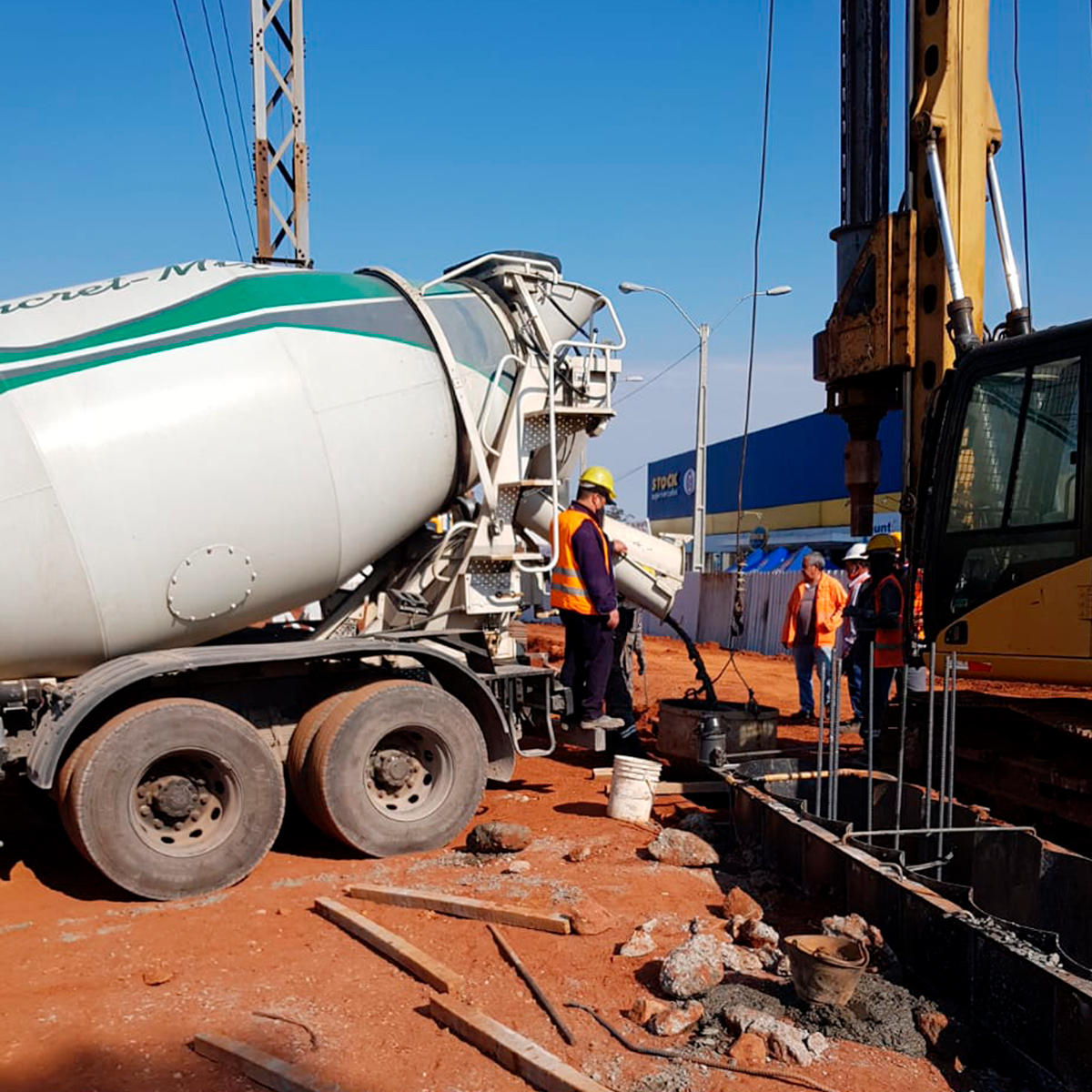 En la intersección de Acceso Sur, Avelino Martínez y Américo Picco se construirá un túnel y una rotonda que agilizarán la circulación vehicular y mejorarán la seguridad para los peatones. Foto: Gentileza.