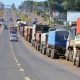 Camioneros en huelga sobre las rutas del país. Foto de archivo