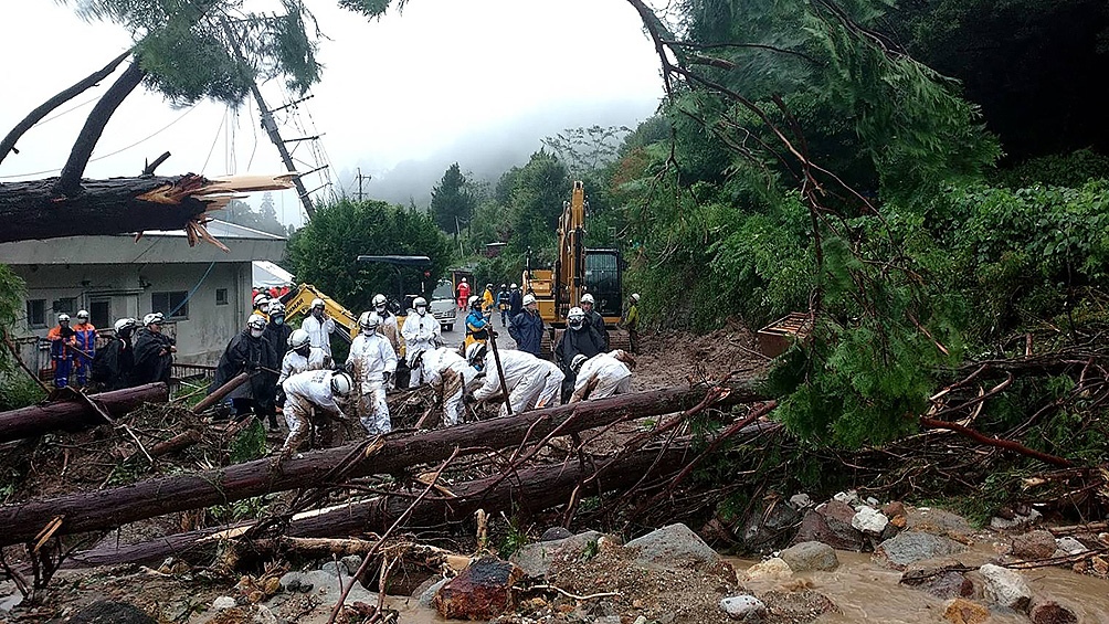 Las autoridades lanzaron pedidos para que 1,4 millones de personas dejaran sus hogares después de que la agencia meteorológica JMA anunciara niveles inéditos de lluvia en la región. Foto: Agencias.