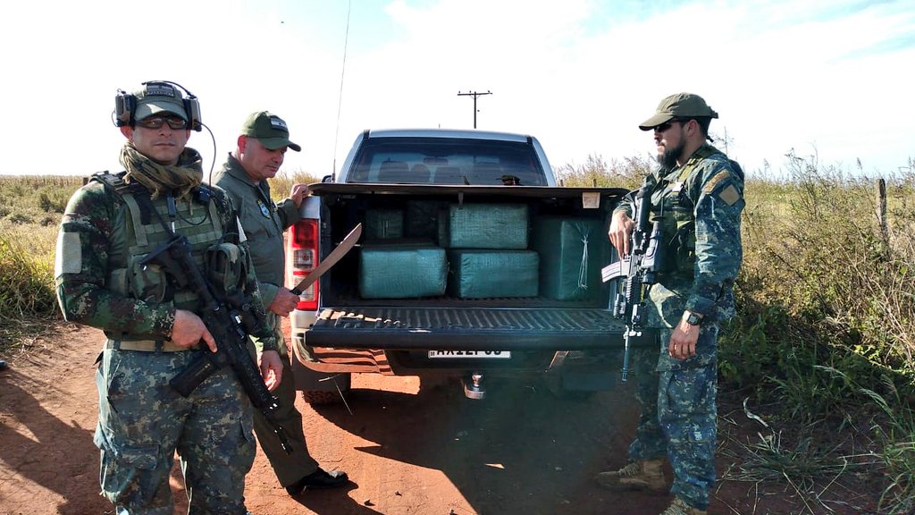 Una de las camionetas incautadas. (Senad)