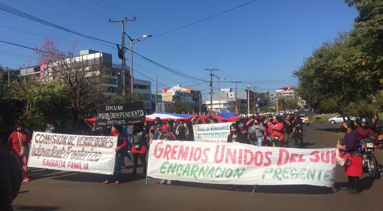 Manifestación en Encarnación. (Foto Rocío Gómez).