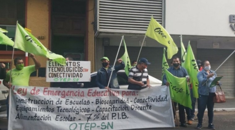 Manifestación de docentes. Foto: Gentileza.