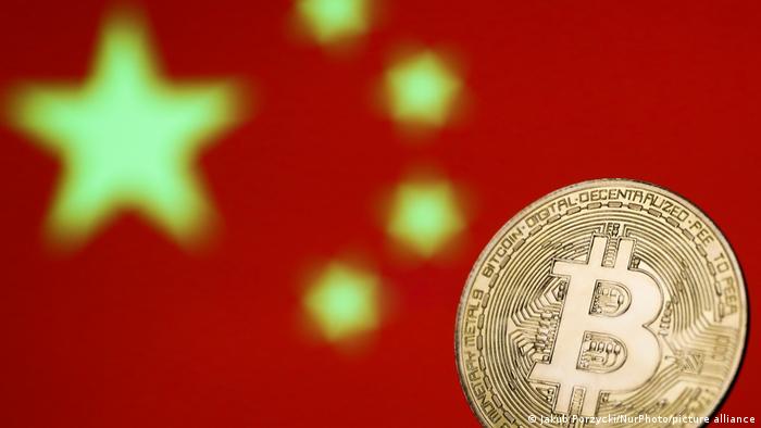 El Banco Central de China explicó que el comercio con criptomonedas ha aumentado "el lavado de dinero, la recaudación ilegal de fondos, los esquemas piramidales y otras actividades criminales e ilegales". Foto: Picture Aliance.