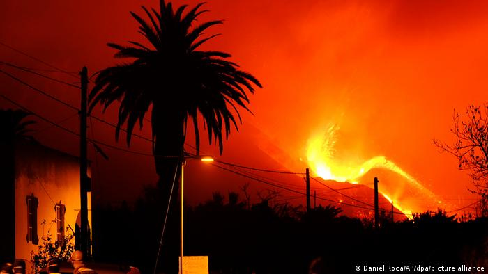 las autoridades y los científicos han informado que el fin de la erupción en La Palma no está cerca. Foto: DW.