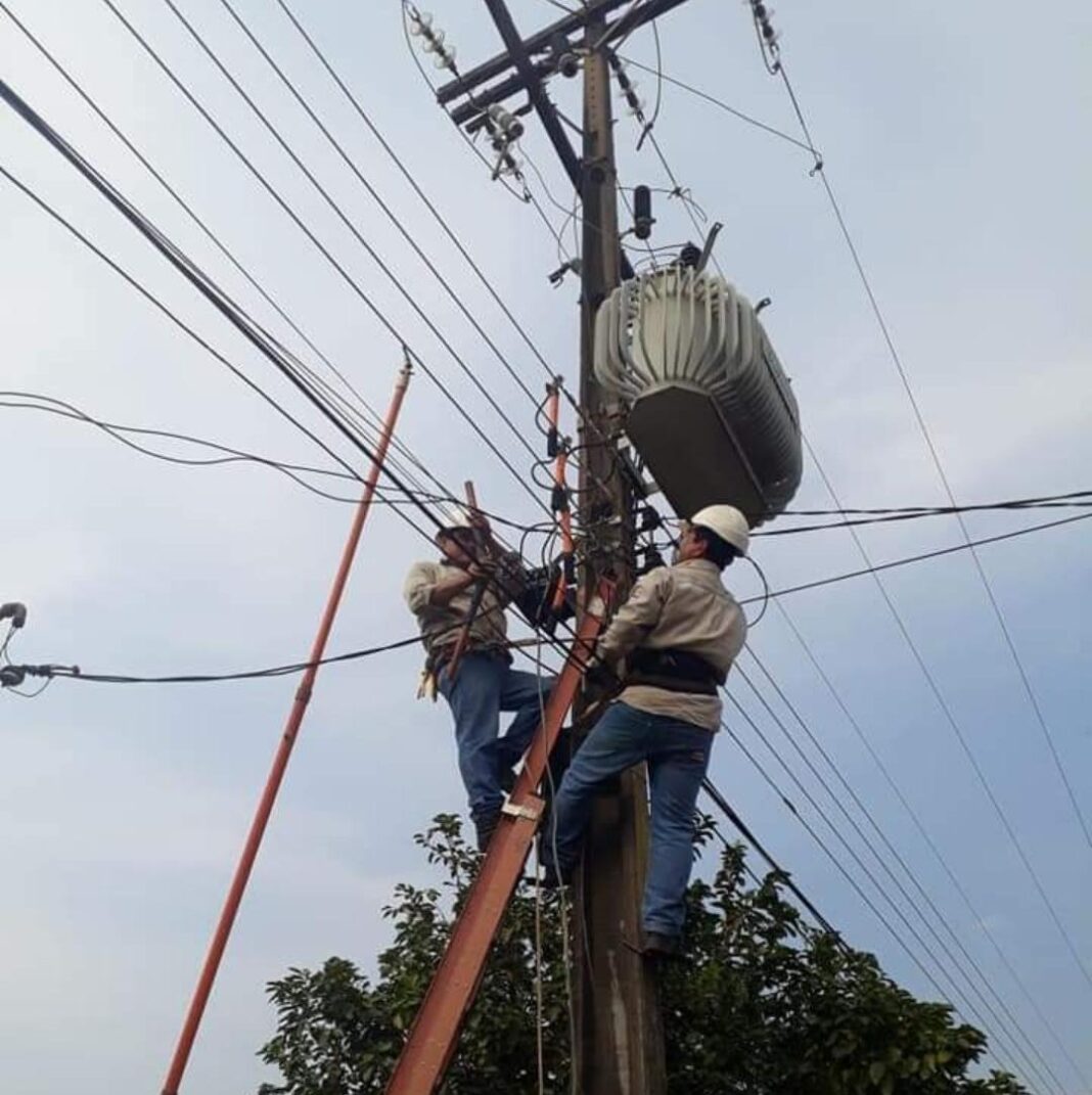 Lo cortes de electricidad serán para aquellos que deban 3 facturas en adelante. (Foto Gentileza).