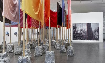 "Todo ser humano es un artista". Ejercicios cosmopolíticos con Joseph Beuys, Kunstsammlungen Nordrhein-Westfalen, Düsseldorf, 2021. Vista de sala. Foto: Achim Kukulies