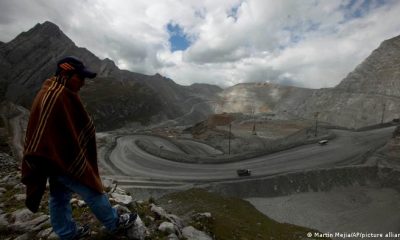 La transnacional Antamina enfrenta un paro indefinido de una comunidad campesina que bloquea el acceso a sus instalaciones. Foto: Picture Aliance.