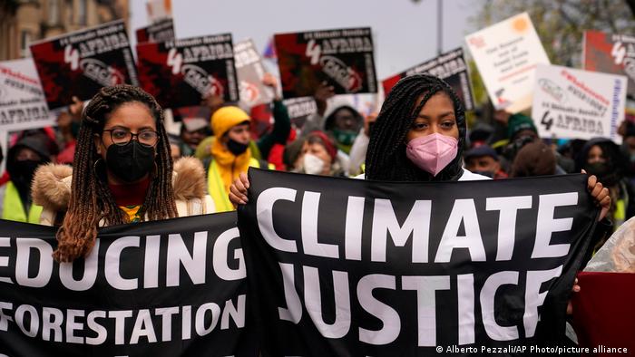 La marcha, la segunda gran convocatoria de protesta en torno a la COP26, tiene también réplicas en otras doscientas ciudades de todo el mundo. Foto: Pìcture Aliance.