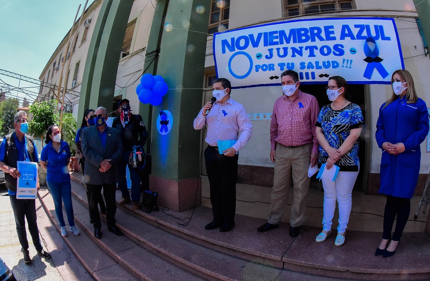 Momento del lanzamiento de la campaña "noviembre azul". (Foto Ministerio de Salud).