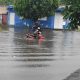 En varias zonas de Pilar las calles están inundadas. (Foto Gentileza)