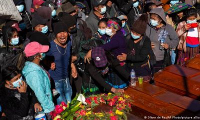 El presidente Alejandro Giammattei acusó de la matanza a "un grupo ilegal armado y organizado". Tres sospechosos ya han sido capturados. Foto: Picture Aliance.