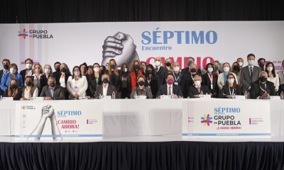 La foto de familia de quienes participaron en la cumbre de Ciudad de México. Foto: Télam.