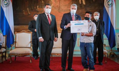 El acto se desarrolló en el Palacio de Gobierno. (Foto Presidencia)