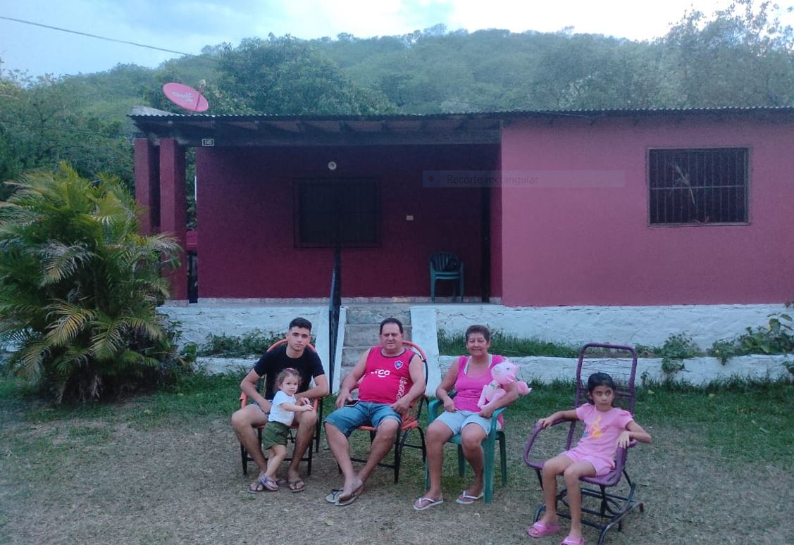 La familia Cuellar Portillo agradece a Dios la segunda oportunidad que le dio en esta vida. (Foto: Gentileza)