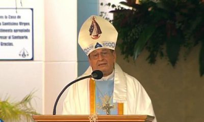 Durante la misa central del 8 de diciembre, el monseñor Ricardo Valenzuela. (Foto: Captura de video)