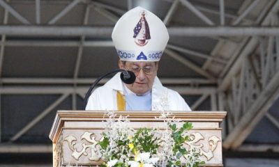 El monseñor Ricardo Valenzuela hizo lectura de la carta. (Foto: Radio Ñanduti).