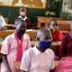 Unos 15 millones de estudiantes de educación primaria y secundaria habían permanecido sin clases en este país de África del Este desde marzo de 2020, cuando se decretó la clausura de los centros educativos para contener la propagación del coronavirus. Foto: Imago Images.