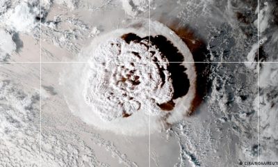 La Oficina Nacional de Emergencia (Onemi) indicó que era posible que un "tsunami menor" llegue a la isla de Pascua, tras la erupción del volcán submarino Hunga Tonga Hunga Ha'apai. Imagen Satelital.