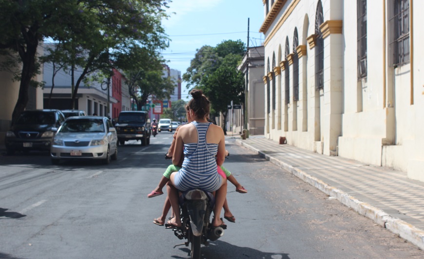 El sistema de fotomultas se quiere implementar debido a las constantes infracciones de tránsito cometidas por los conductores. (Foto Gentileza)