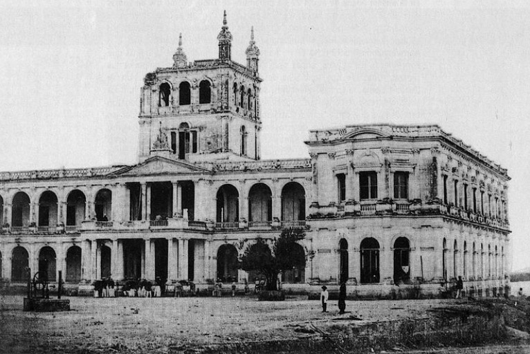 Asunción ocupada por las fuerzas aliadas durante la Guerra Guasu. Archivo