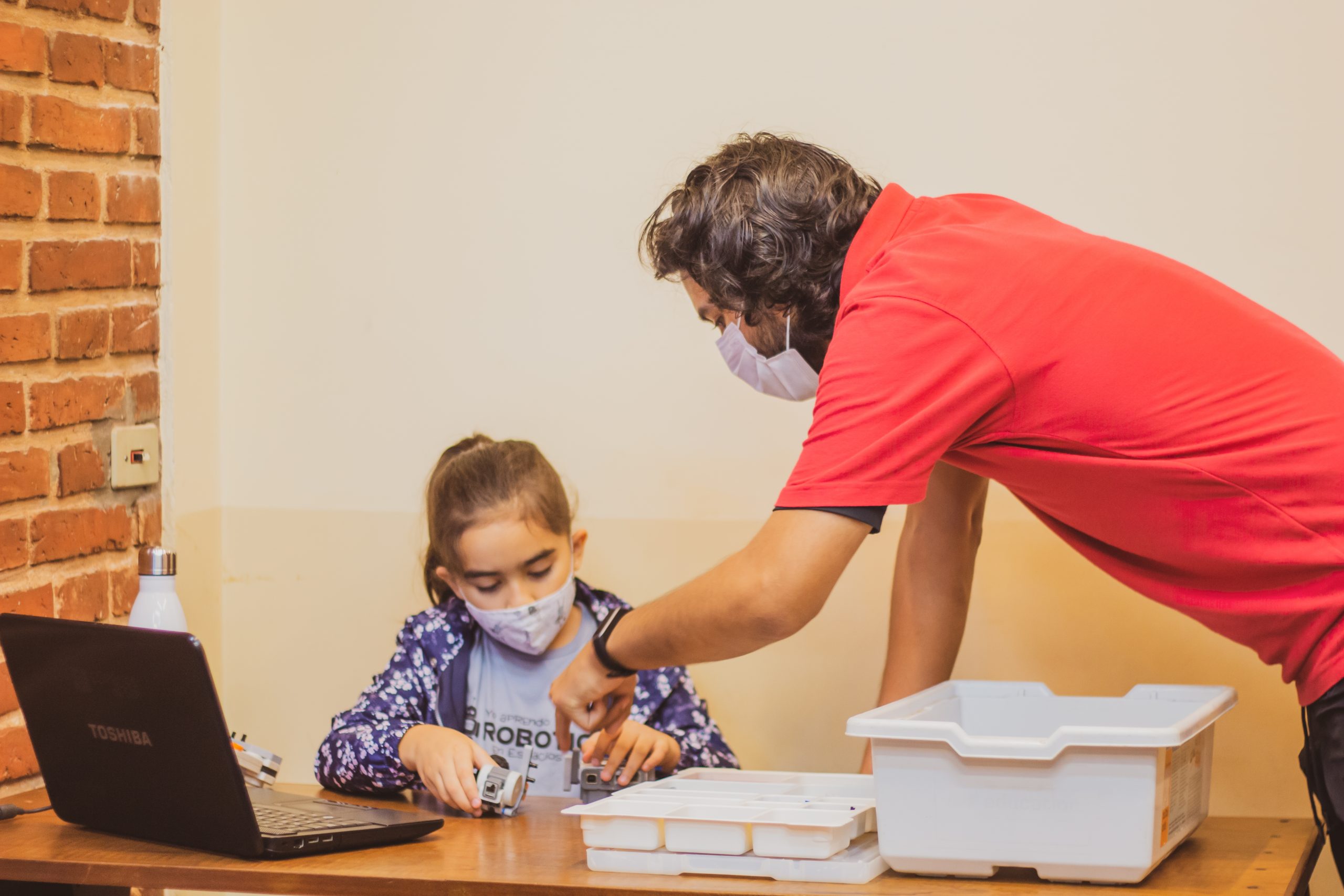 Las habilidades necesarias para que los niños logren éxito en la vida y en el mundo profesional han cambiado y mucho más durante la última década. Foto: Gentileza.