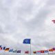 Bandera de la OTAN y banderas de sus países miembros. Foto: Picture Aliance.