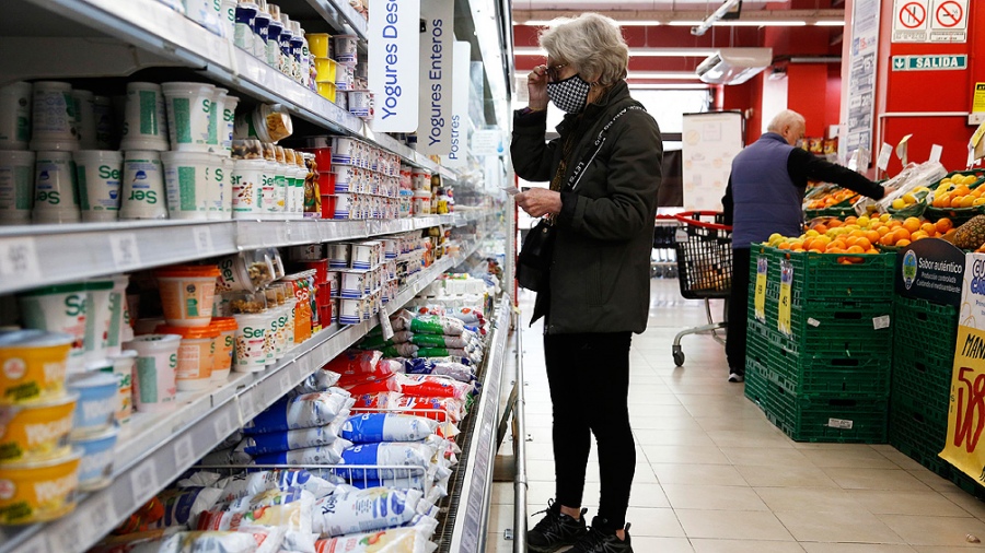 Los alimentos se encarecieron más de 20 % en el último año. Foto de archivo