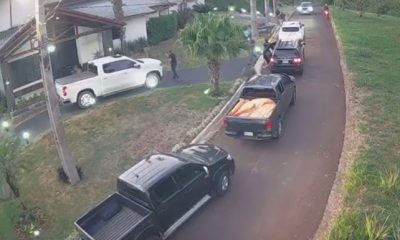 Una comitiva fiscal y de agentes de la Senad se hizo presente en el Paraná Country Club. (Captura vídeo circuito cerrado)