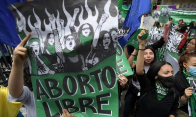 En el país sudamericano el aborto estaba penado con hasta cuatro años y medio de cárcel, aunque desde 2006 se permitía por tres causas: violación, malformación del feto o riesgo de salud para la madre, sin límite de tiempo. Foto: CNN.