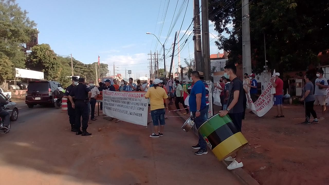 Manifestantes de Tres Bocas continuarán con movilizaciones. (Foto La Unión),