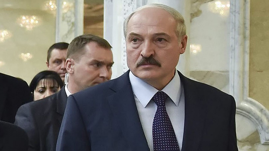 El presidente Alexandr Lukashenko dijo que "en la última semana lanzaron como mínimo dos misiles hacia el territorio bielorruso" y que "afortunadamente" lograron derribarlos. Señaló que "por ahora" no responderán. Foto: Agencias.