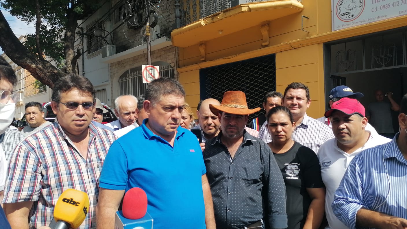 Ángel Zaracho, presidente de la Asociación de Camioneros, es uno de los imputados. (Foto Radio Ñandutí)