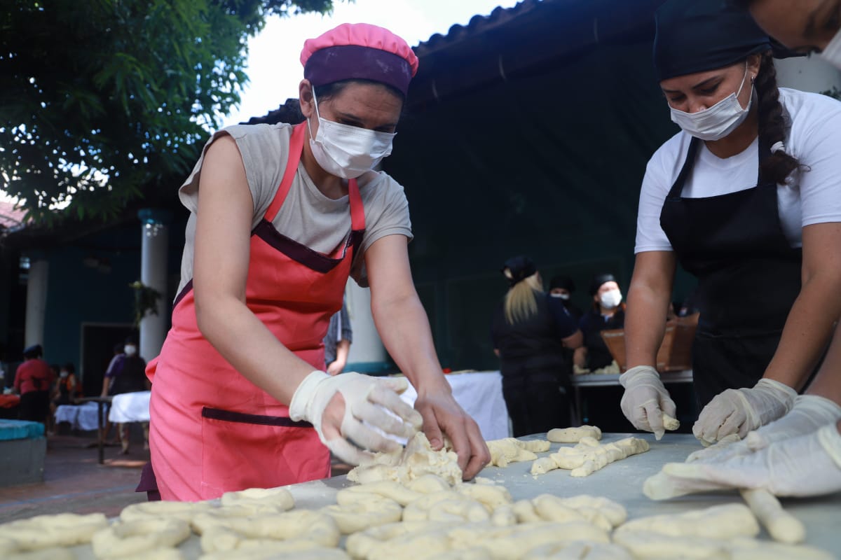 Hacer chipa en familia es una tradición en Semana Santa. (Imagen ilustrativa- Gentileza)