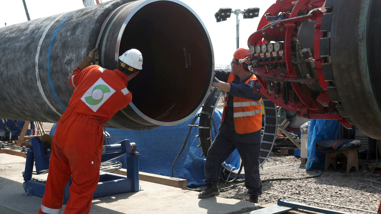 La Unión Europea (UE) paga unos 260 millones de euros ($ 285 millones) cada día por las importaciones de petróleo ruso, según un informe publicado por la organización ecologista Transport & Environment (T&E). Foto: eleconomista.es