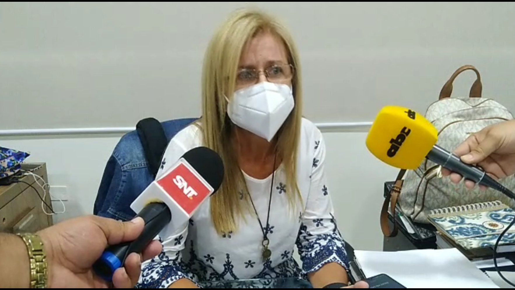 La familia Denis habló en conferencia de prensa. (Foto 780 AM)