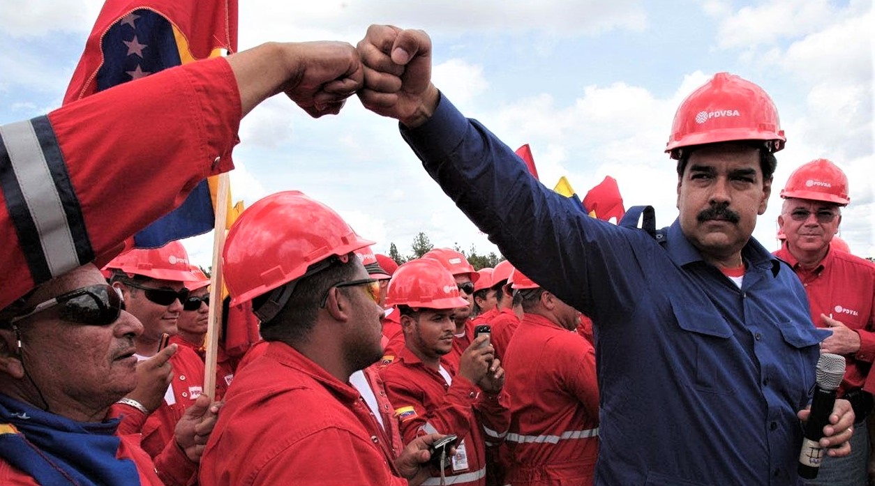 Nicolás Maduro durante un acto en PDVSA (PanAm Post)