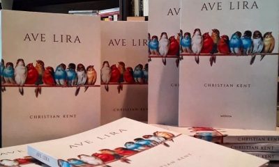 "Ave Lira" fue presentado en Casiopea Libros. Cortesía